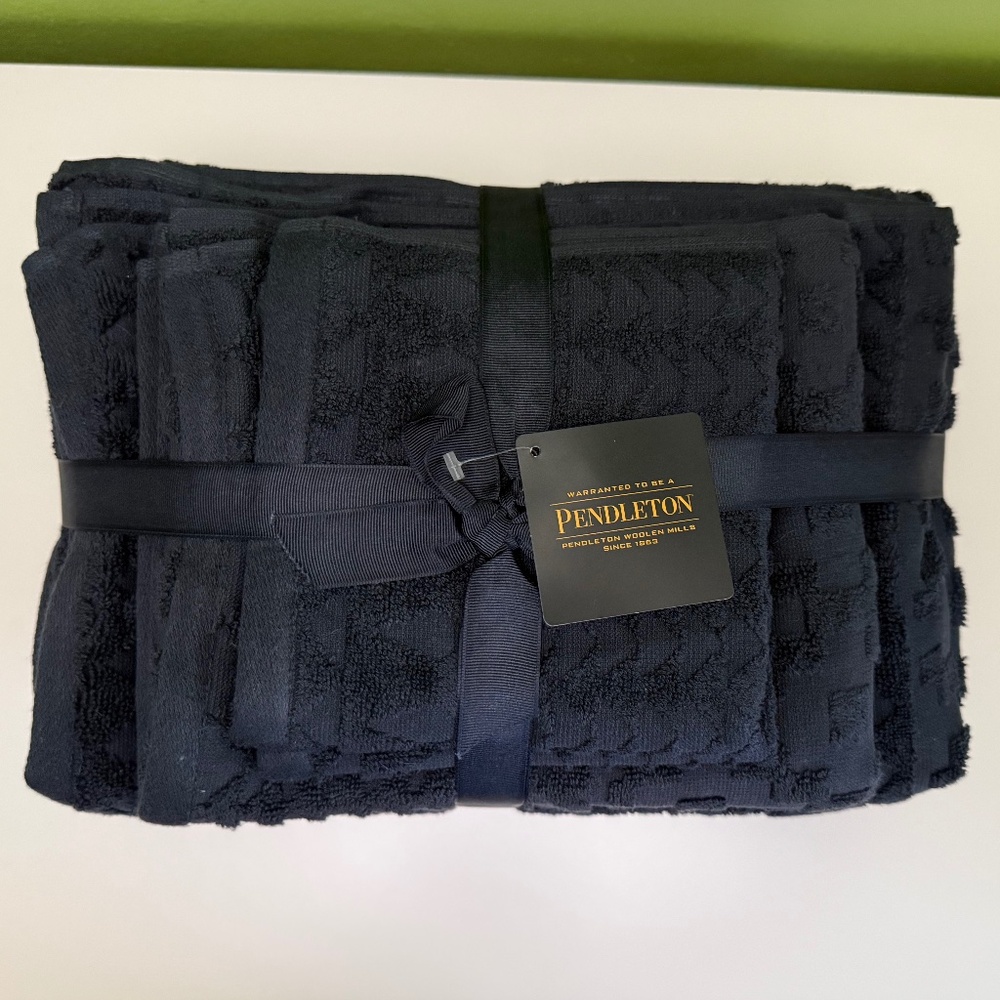 Pendleton 6 Piece Towel Set High Dessert Sculpted Navy Blue